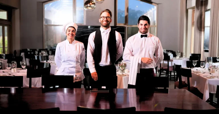 Banquet Server Staffing: Hire the Best Banquet Staff for Seamless Events