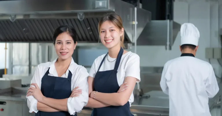 Kitchen Staff, kitchen dishwasher staff, link cook staff,