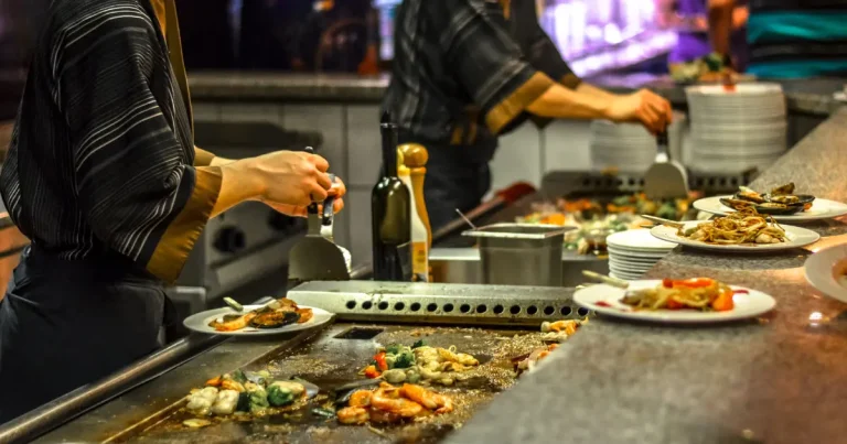 Prep Cook, Prep cook staff, what is a prep cook, prep cook jobs near me, prep cook jobs, prep cook vs line cook, prep kitchen, restaurant cook, line cook​, prep cook job description, fry cook, TrueGigs prep cook, Hospitality staffing,